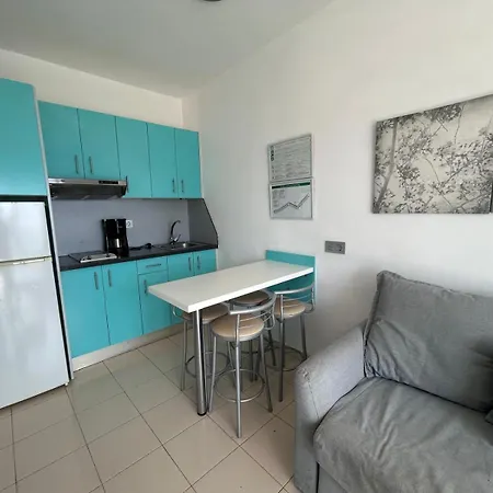 Los Veleros Apartments Apartman
